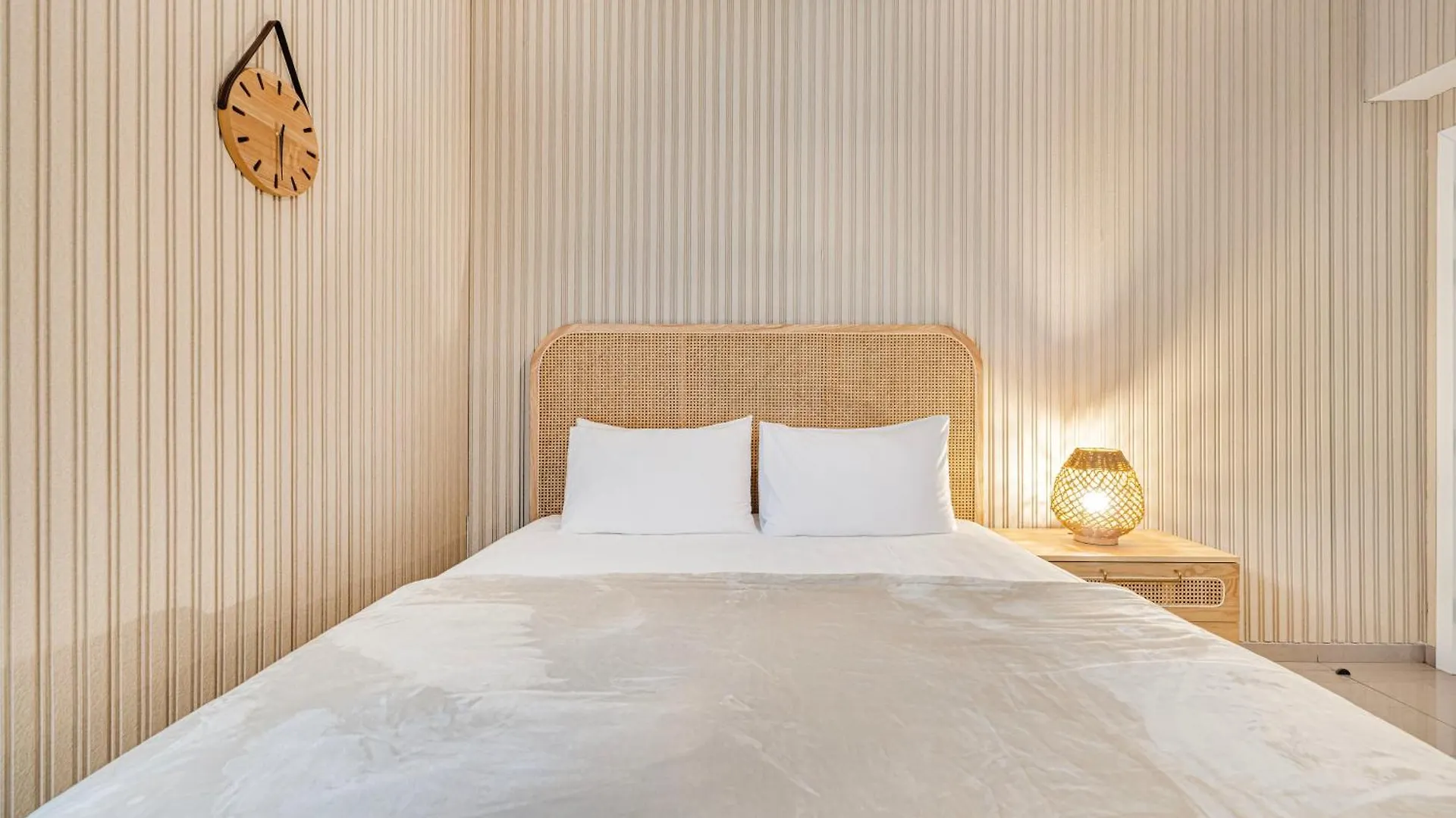 1Br Casablanca Retreat By Blue Cloud Holidays Sharjah