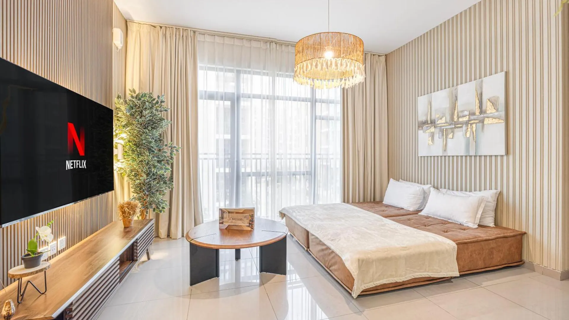 1Br Casablanca Retreat By Blue Cloud Holidays Sharjah United Arab Emirates